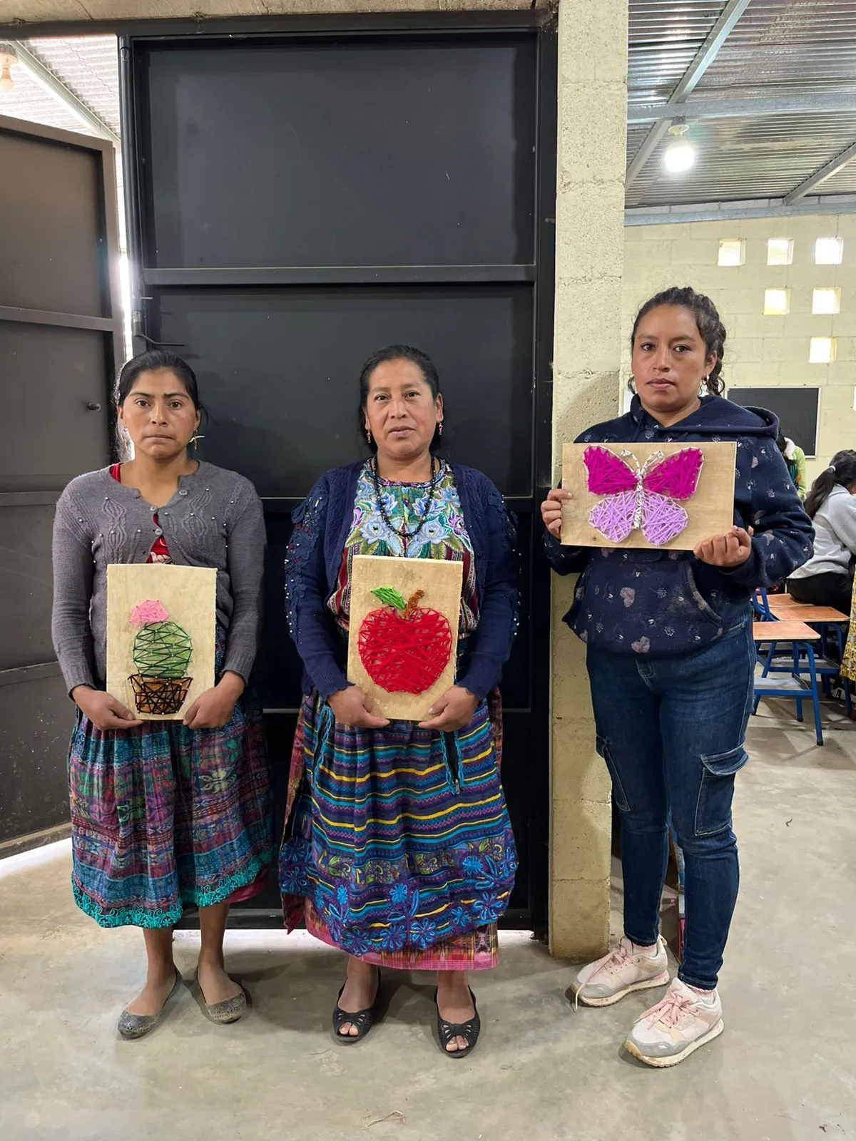 Taller de arte hilos y tablas. 